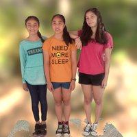 mini-U 3D scan of three girls 