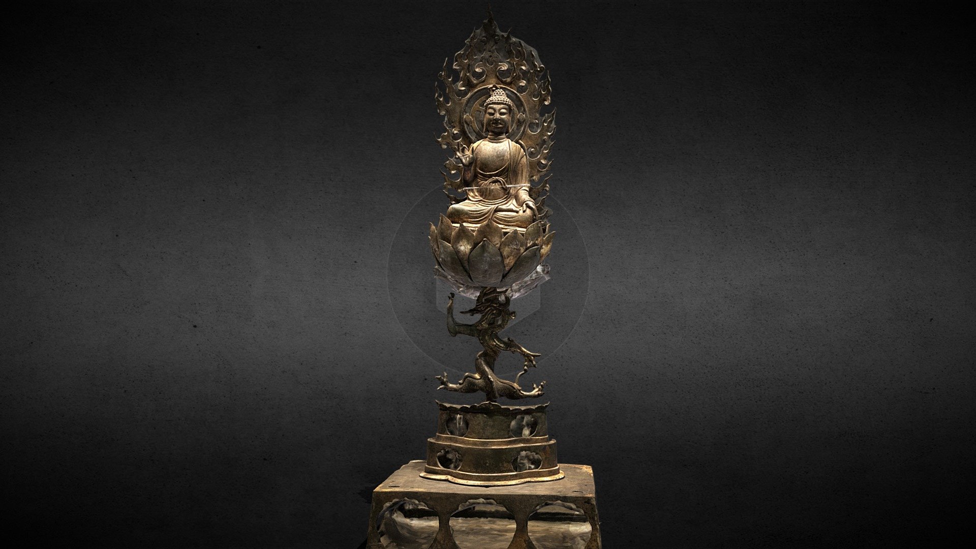 Gilt bronze statue of Shakyamuni Buddha preaching
Tang and Five Dynasties
Unearthed from the underground palace of Leifeng Pagoda in Hangzhou in 2001, it is 68 cm high. The Buddha statue has a high meat bun, spiral hair, slender eyebrows, ears hanging down the shoulders, and three silkworm patterns on the neck. Wearing a double-collared hanging cassock, the hem is covered with a lotus seat. Inside is a monk's branch, and a silk belt is tied in front of the chest. The left hand caresses the knee, the right hand casts the Dharma seal, and sits on the lotus platform in knotted lotus. Under the lotus pedestal, there are Panlong columns, double-layer Xumizuo and square beds. The coiled dragon goes up around the column, holding up the lotus seat, and the column is embedded in the Xumi seat. There are two flame-style pot doors on each side of Xumizuo. The hollow flame pattern has a large backlight, and the headlight is in the shape of a round wheel.