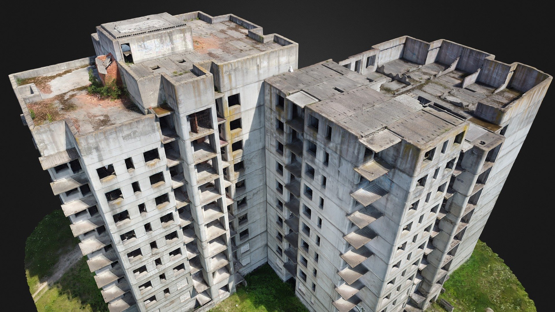 3D scan of an old, abandoned, derelict soviet apartment complex.

Empty windows, empty roof, concrete walls. 

With normal map 3d model