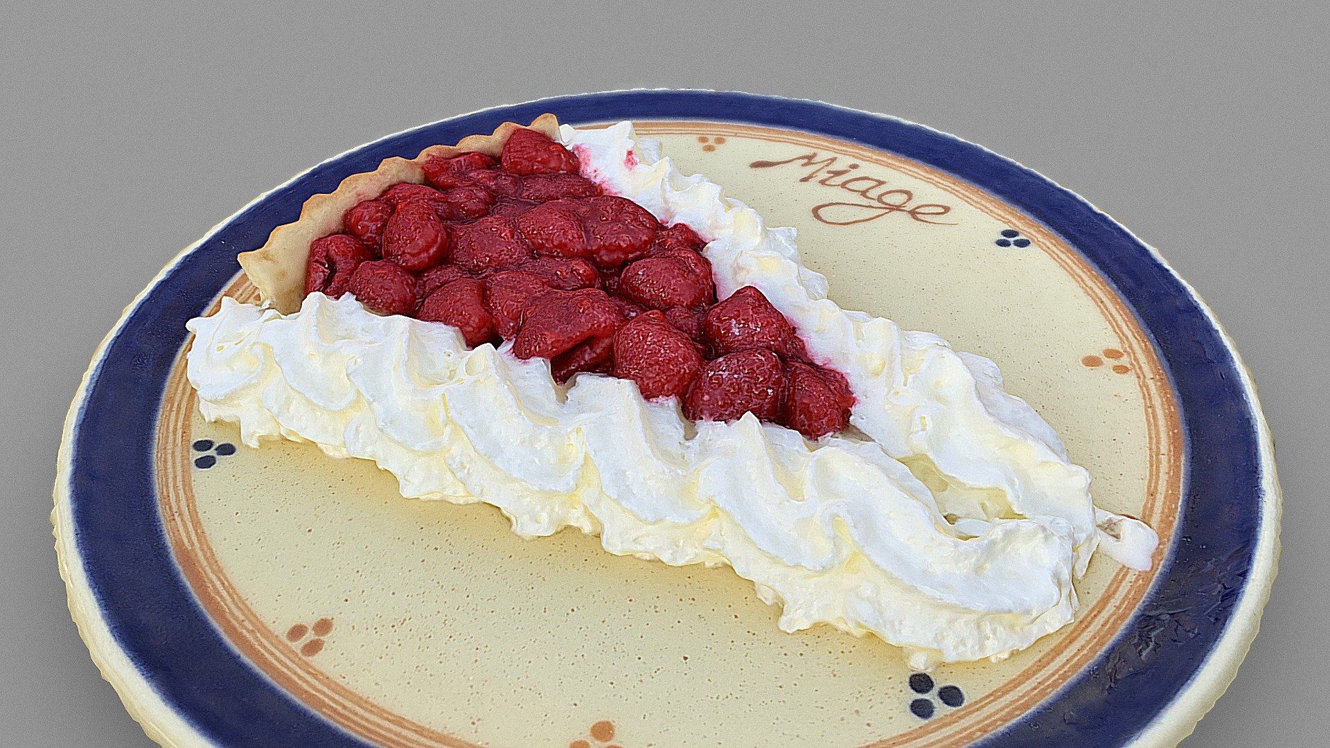 Yesterday I went hiking with my son and godson in the Alps. We slept in a beautiful mountain hut called Refuge de Miage which is at 1560m high. The diner was great, especially the desert, home made raspeberry pie with chantilly cream. Had to make a scan!

~90 photos processed with Metashape 3d model
