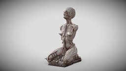 Alien kneeling