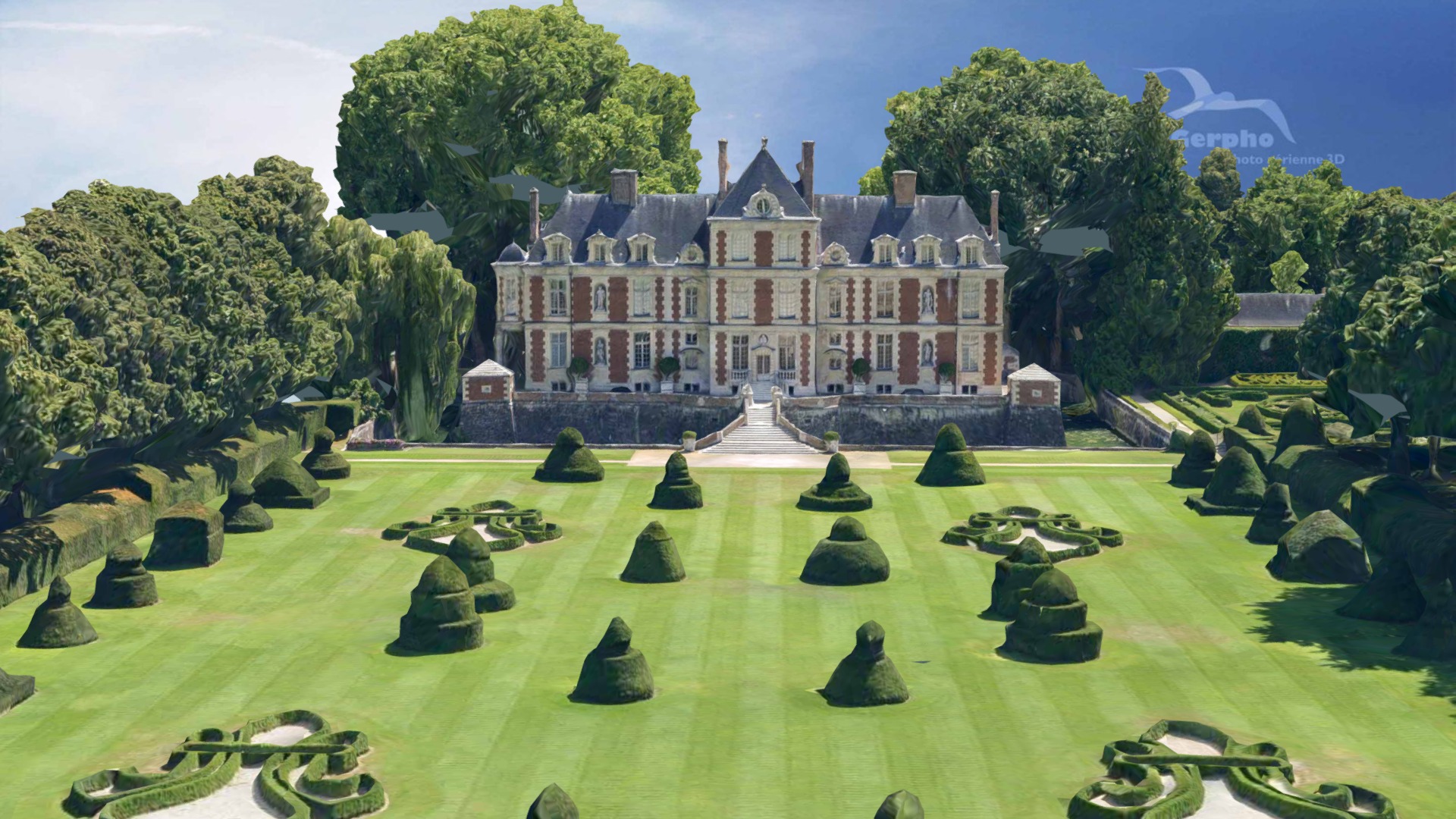 This chateau is located a few km west of the famous &ldquo;chateau de versailles