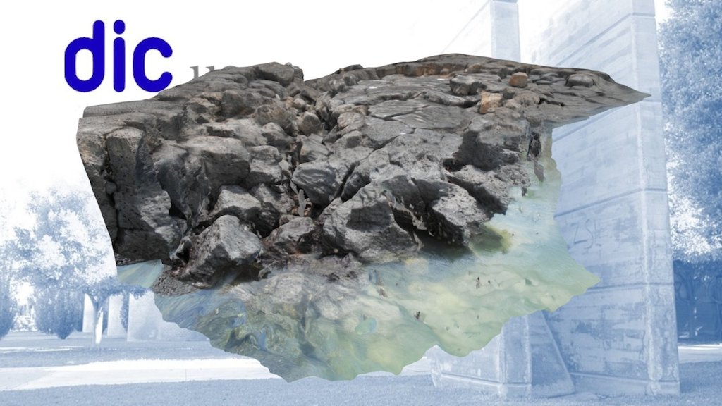 Basaltic lava flow - pahoe oe, Department of Civil Engineering. University of Alicante (Spain).
Procedencia: Playa Mansa beach. Santa Cruz island Galapagos 3d model
